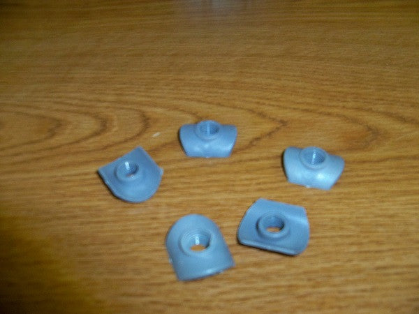 3048 Threaded Saddles (3/4" pipe)