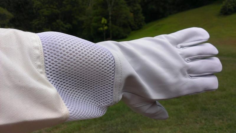 BZ366  Vented Beekeeping Glove