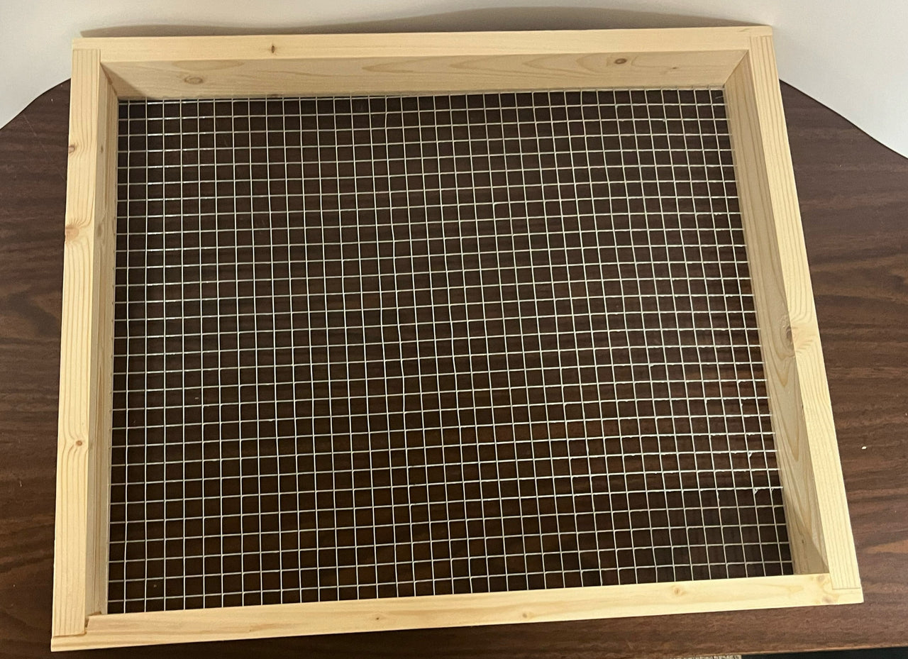 BZCB  Candy Board - for 10 Frame Hive